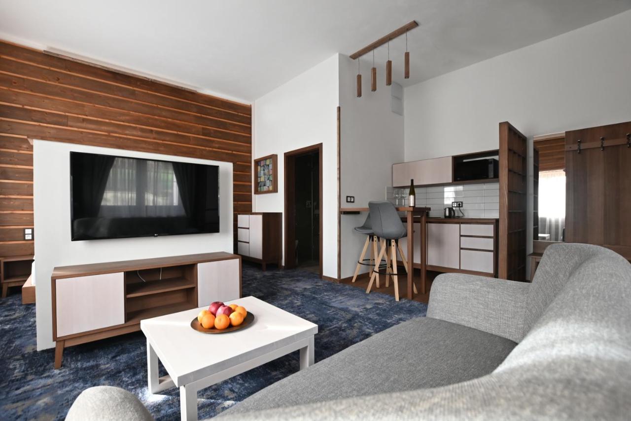 Apartmany Spessart Chomutov Buitenkant foto
